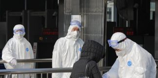 The expert said that the coronavirus is transmitted not through the parcel from China