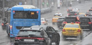 Forecasters warned the Russians about the "weather swings"