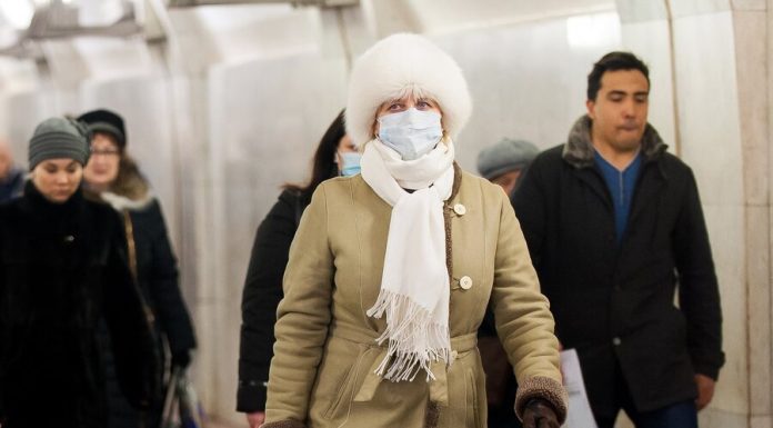 Pharmacies in Moscow were provided with masks to combat coronavirus