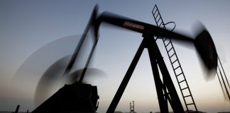 The price of Brent crude oil rose above $ 59 a barrel