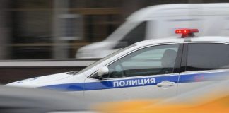 Unknown stabbed two men near the Department store in Central Moscow