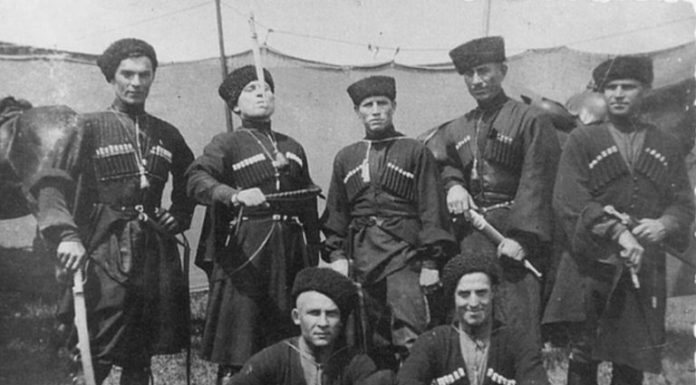 Cossacks-scouts: why are they so afraid of enemies