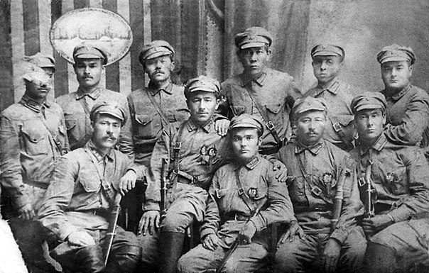 "Red Bashkirs": why white allies began to fight in the red Army