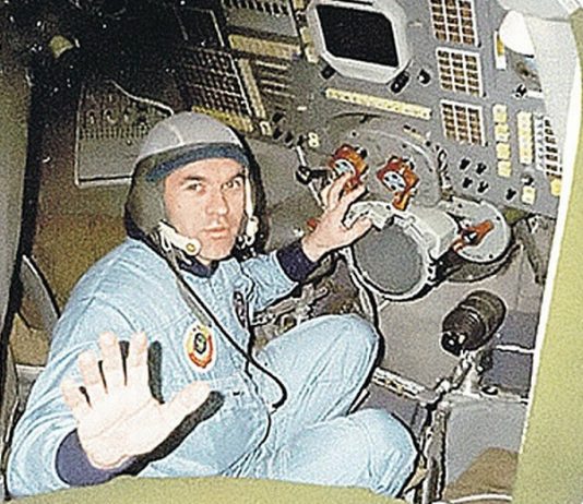 What is the secret astronauts gave Sergei Krichevsky in 1995