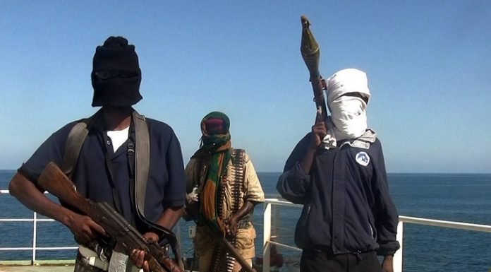 Why the problem with Somali pirates managed to solve only Arab sheiks