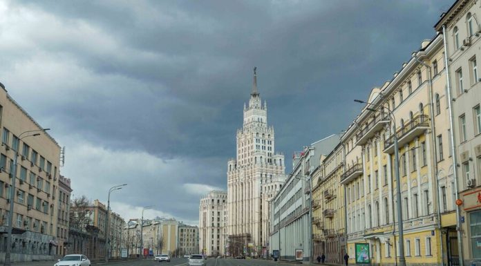 Forecasters said about the preservation of unstable weather in Moscow during the week