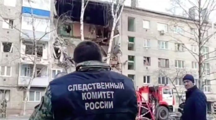 Sparrows asked not to interfere with the rescuers working at the site of the explosion in Orekhovo-Zuyevo