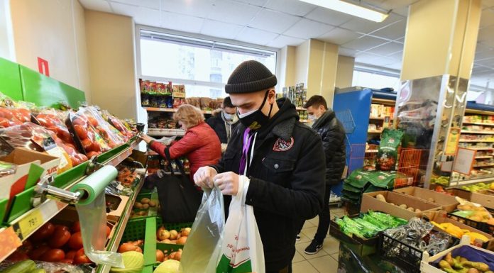 Volunteers told how to help elderly Muscovites